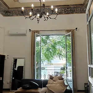 Donna Carmela , Palermo Italia